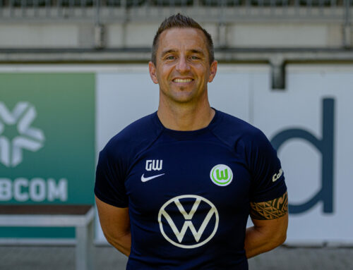 VfL Wolfsburg verlängert mit Stroots Trainerteam